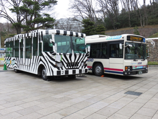 休止間際の多摩動物公園のライオンバス 3月24日 京王のバスと電車のネタブログ